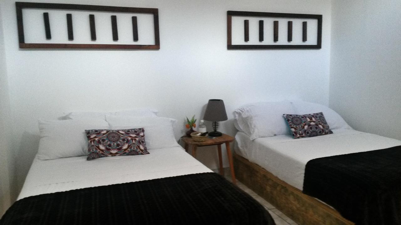 Cinco Hotel B&B Сан Салвадор Екстериор снимка