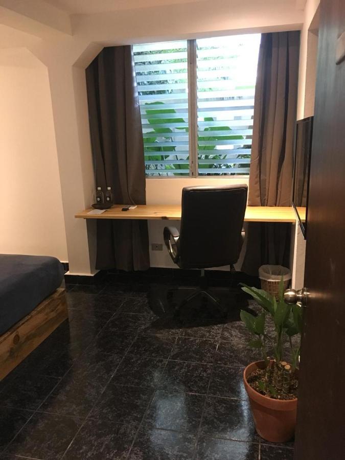 Cinco Hotel B&B Сан Салвадор Екстериор снимка